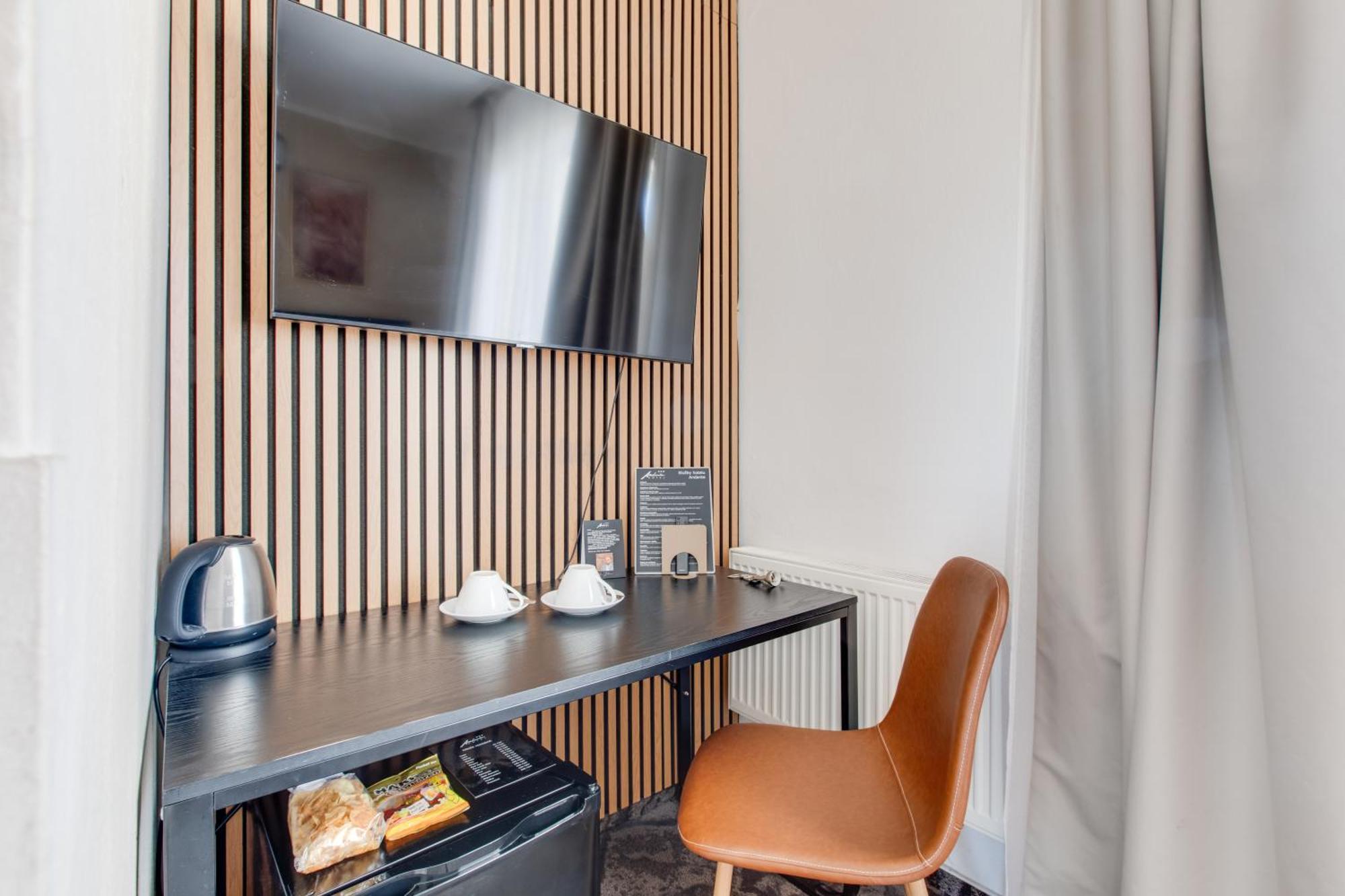Andante 3* Prague